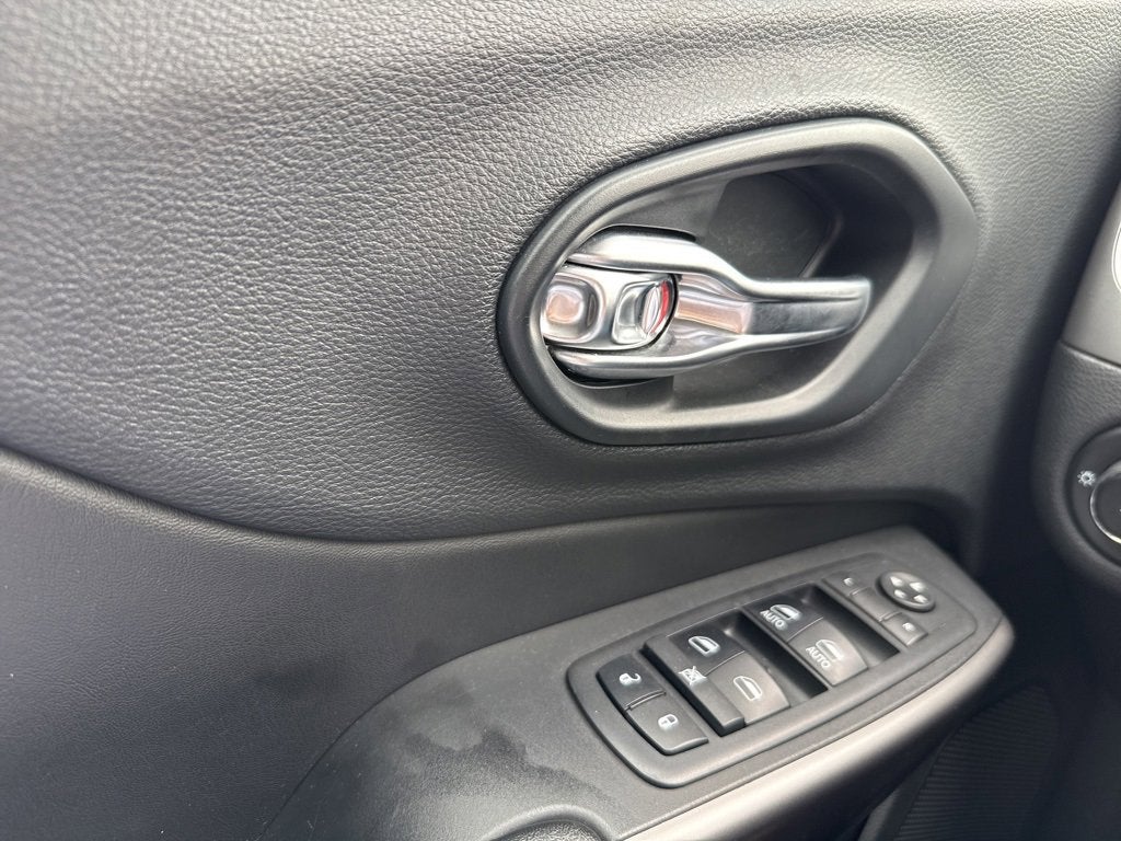 2019 Jeep Cherokee Latitude Plus 4x4