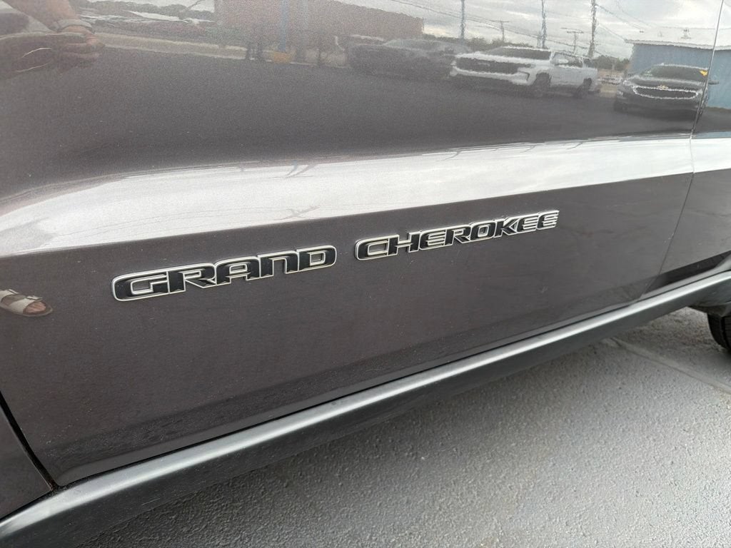 2021 Jeep Grand Cherokee Laredo E 4x4