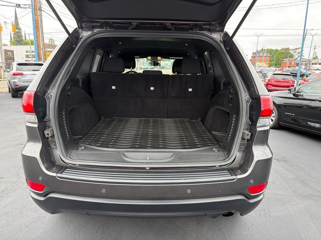 2021 Jeep Grand Cherokee Laredo E 4x4