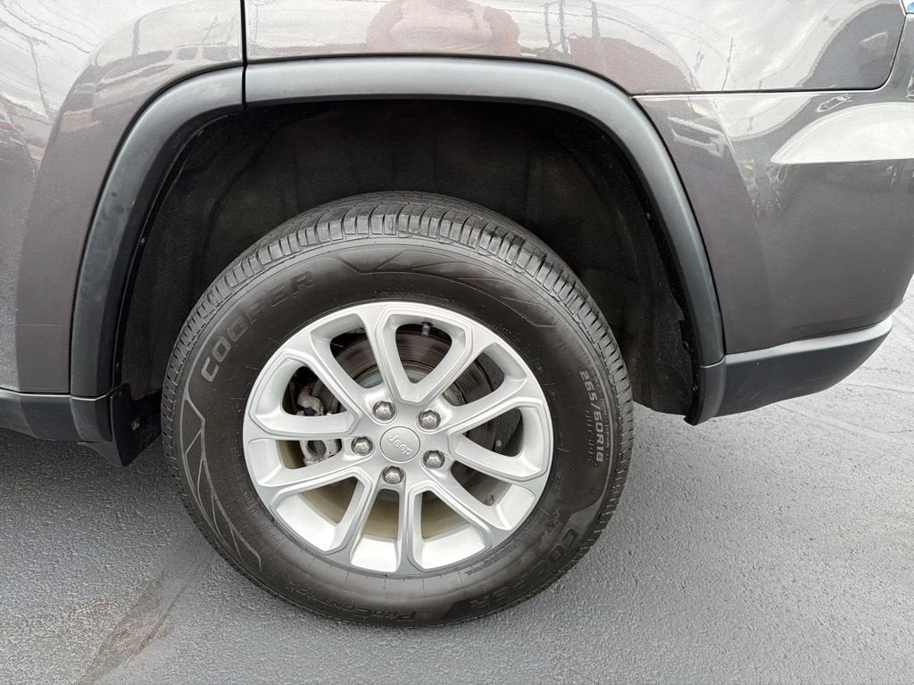2021 Jeep Grand Cherokee Laredo E 4x4