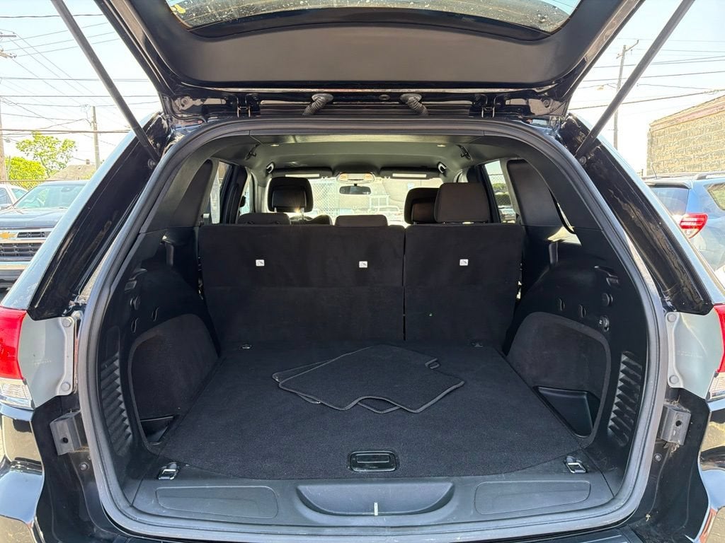 2019 Jeep Grand Cherokee Laredo E 4x4