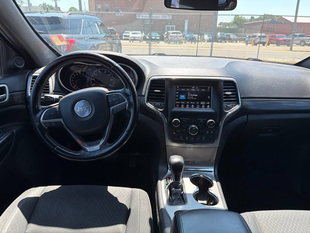 2019 Jeep Grand Cherokee Laredo E 4x4