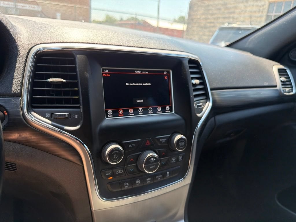 2019 Jeep Grand Cherokee Laredo E 4x4