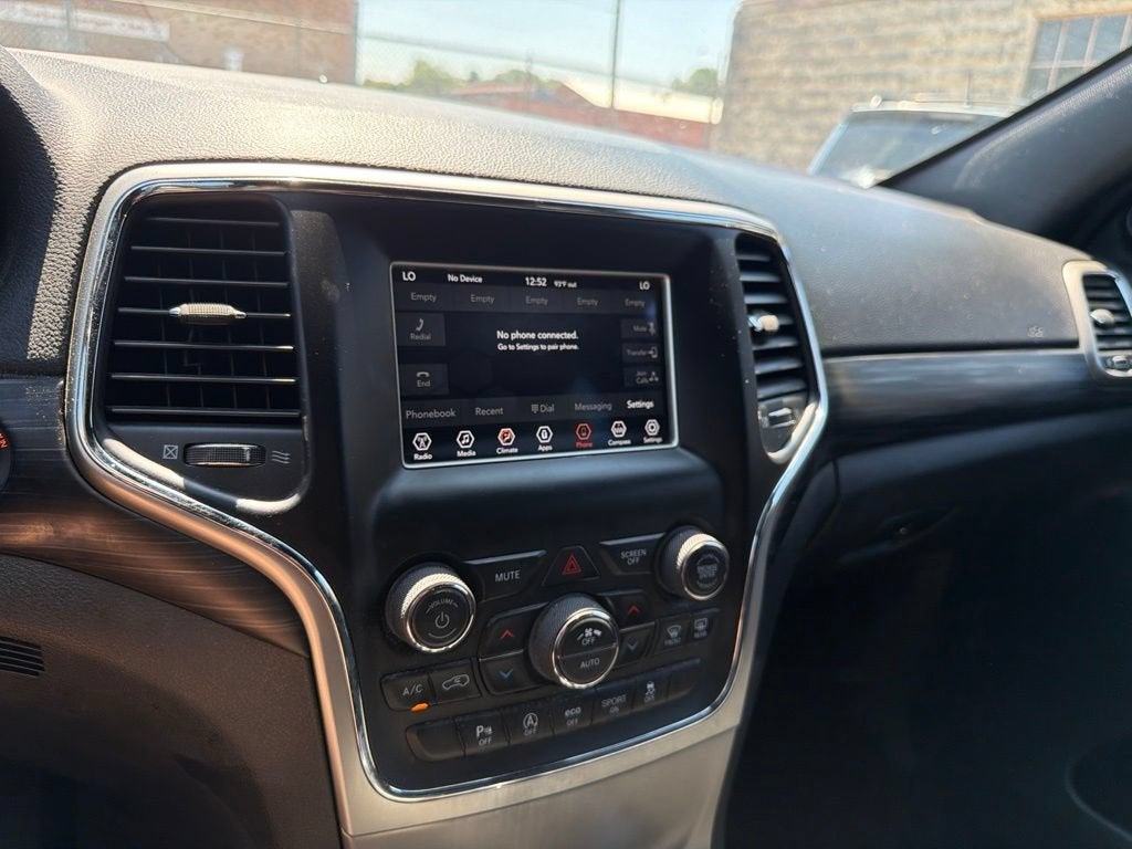 2019 Jeep Grand Cherokee Laredo E 4x4
