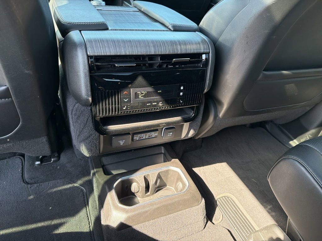 2023 Jeep Wagoneer Series III 4x4