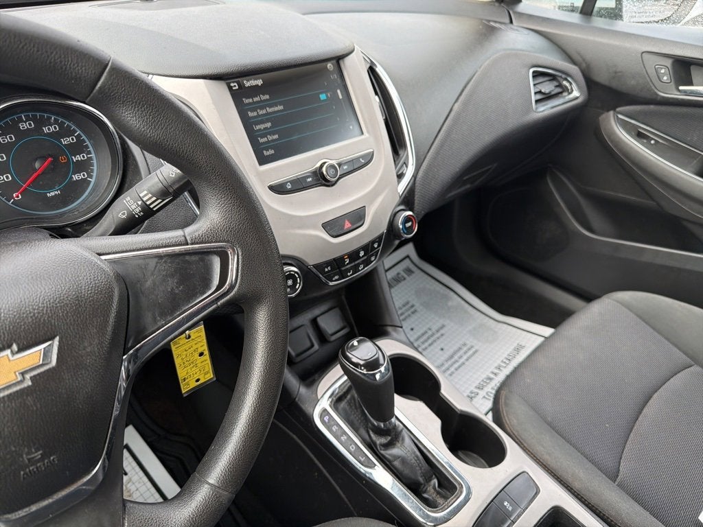 2017 Chevrolet Cruze LS