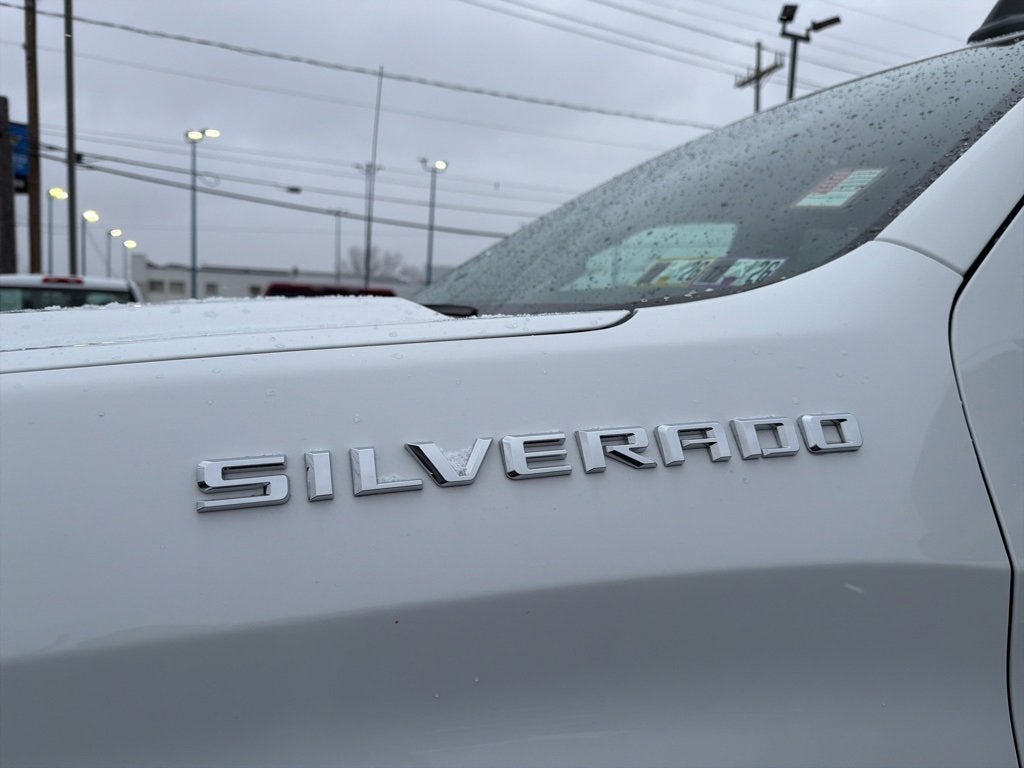 2023 Chevrolet Silverado 1500 LT (2FL)
