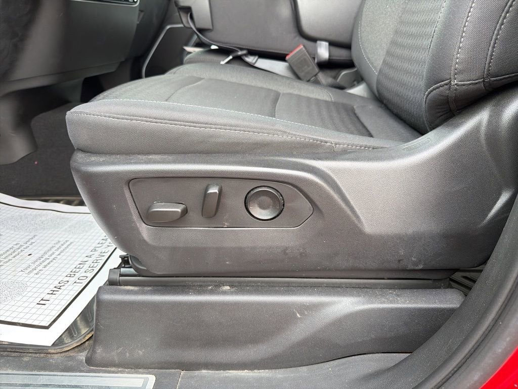 2022 Chevrolet Silverado 1500 LT (2FL)