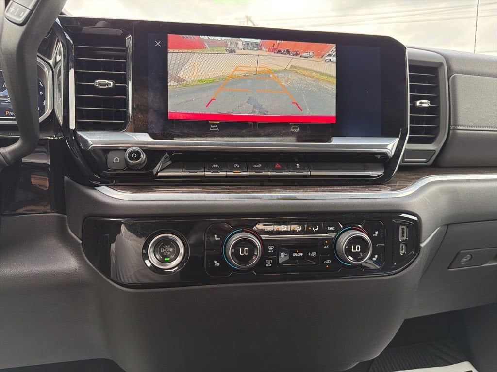 2022 Chevrolet Silverado 1500 LT (2FL)