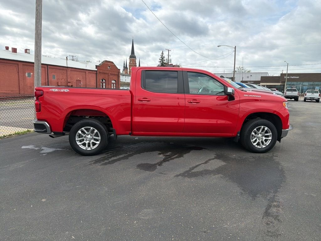 2022 Chevrolet Silverado 1500 LT (2FL)