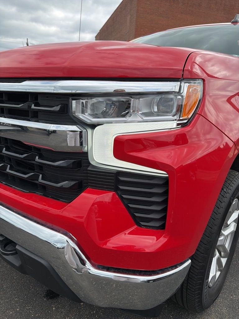 2022 Chevrolet Silverado 1500 LT (2FL)