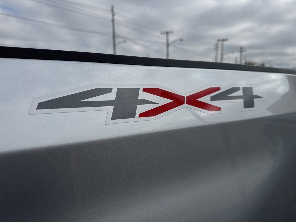 2022 Chevrolet Silverado 1500 LT (2FL)