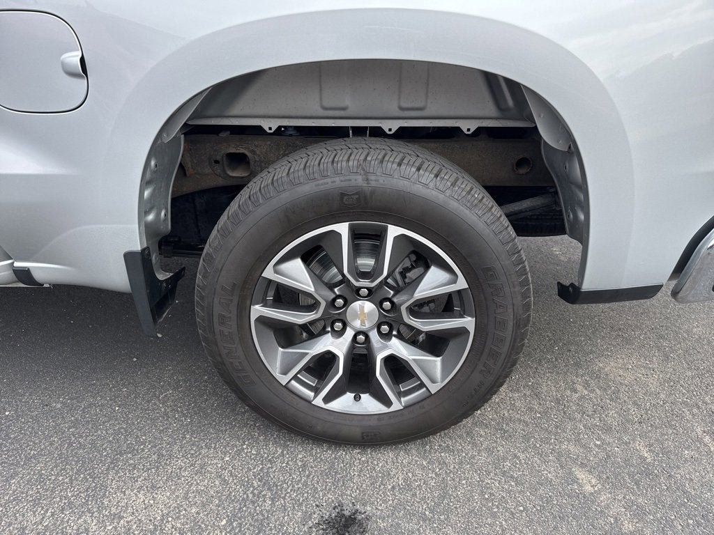 2022 Chevrolet Silverado 1500 LT (2FL)