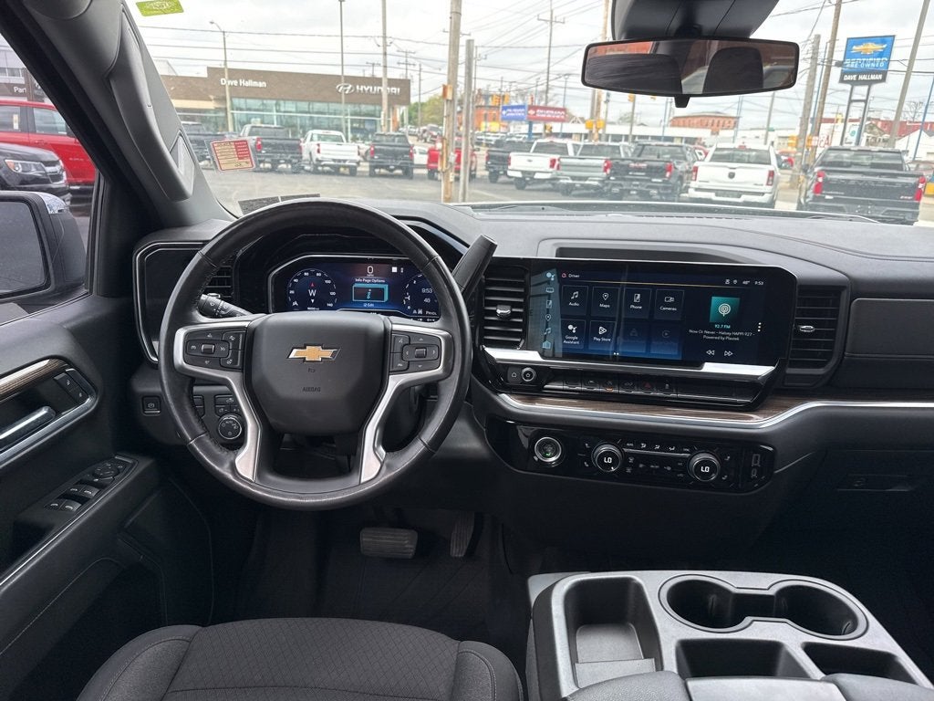 2022 Chevrolet Silverado 1500 LT (2FL)