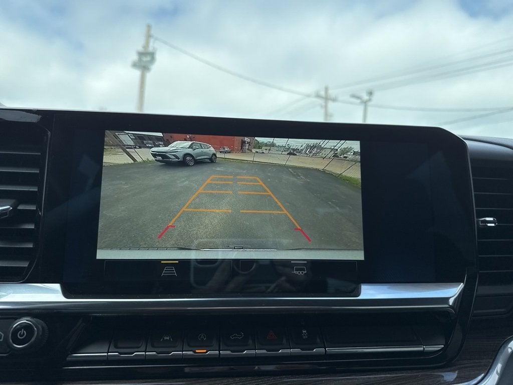 2022 Chevrolet Silverado 1500 LT (2FL)