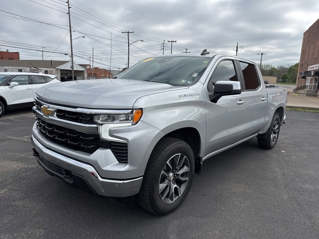 2022 Chevrolet Silverado 1500 LT (2FL)