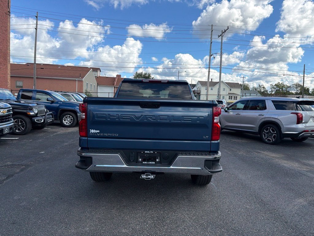 2024 Chevrolet Silverado 1500 LT (2FL)