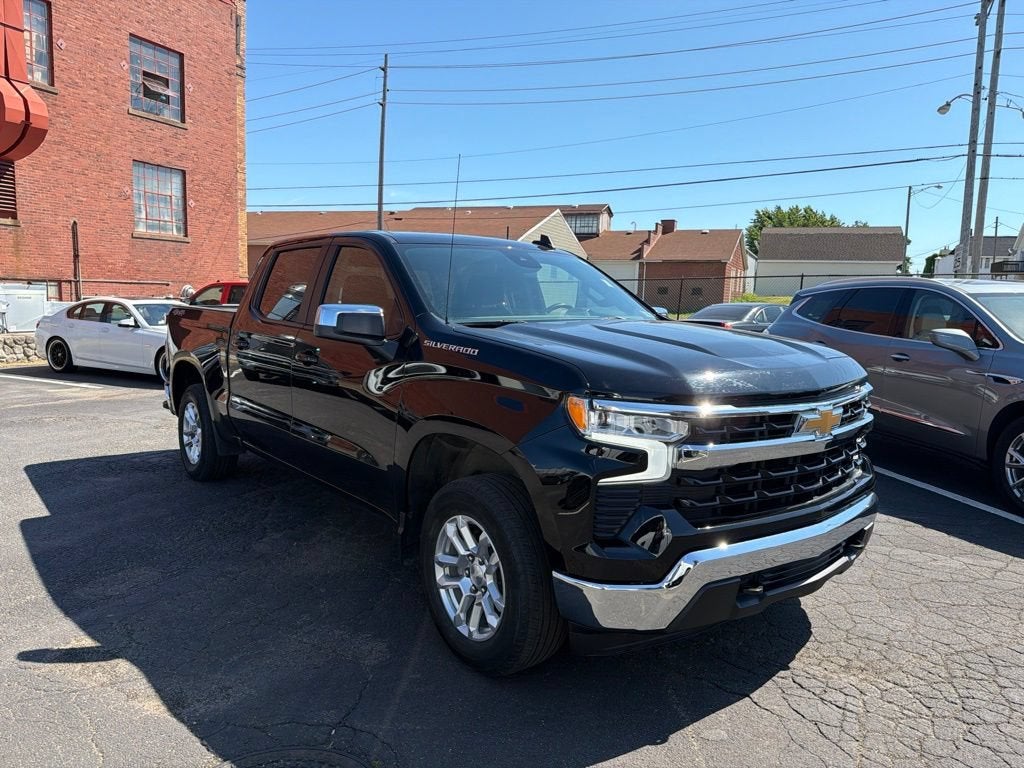 2024 Chevrolet Silverado 1500 LT (2FL)