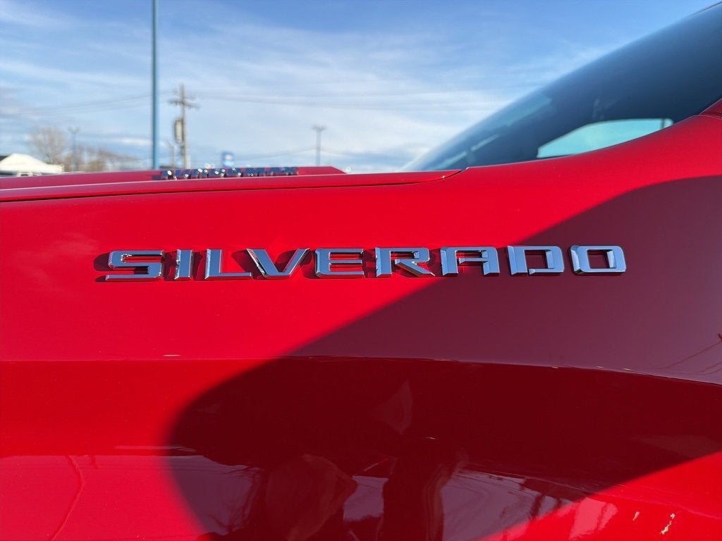 2026 Chevrolet Silverado 1500 LT (2FL)