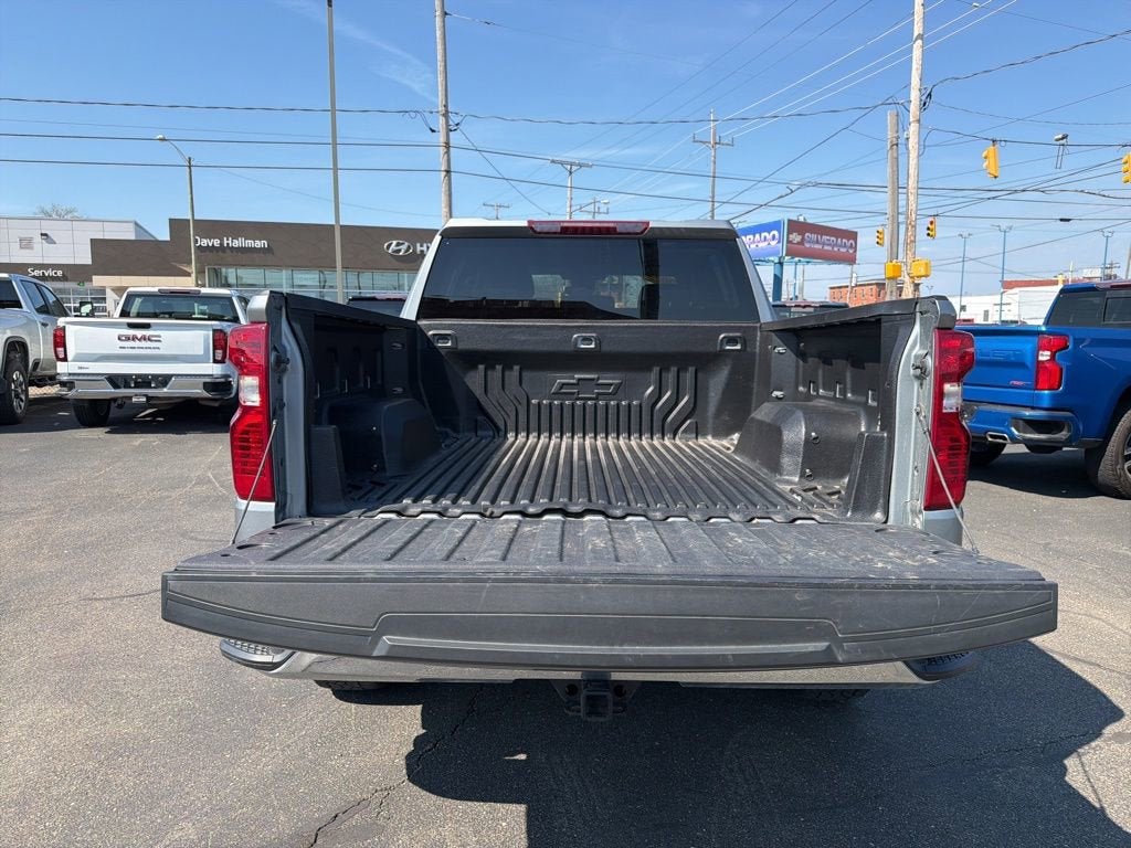 2025 Chevrolet Silverado 1500 LT (2FL)