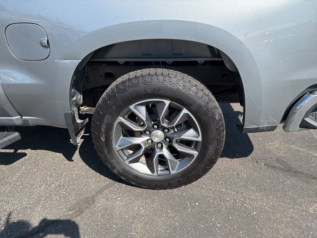 2025 Chevrolet Silverado 1500 LT (2FL)