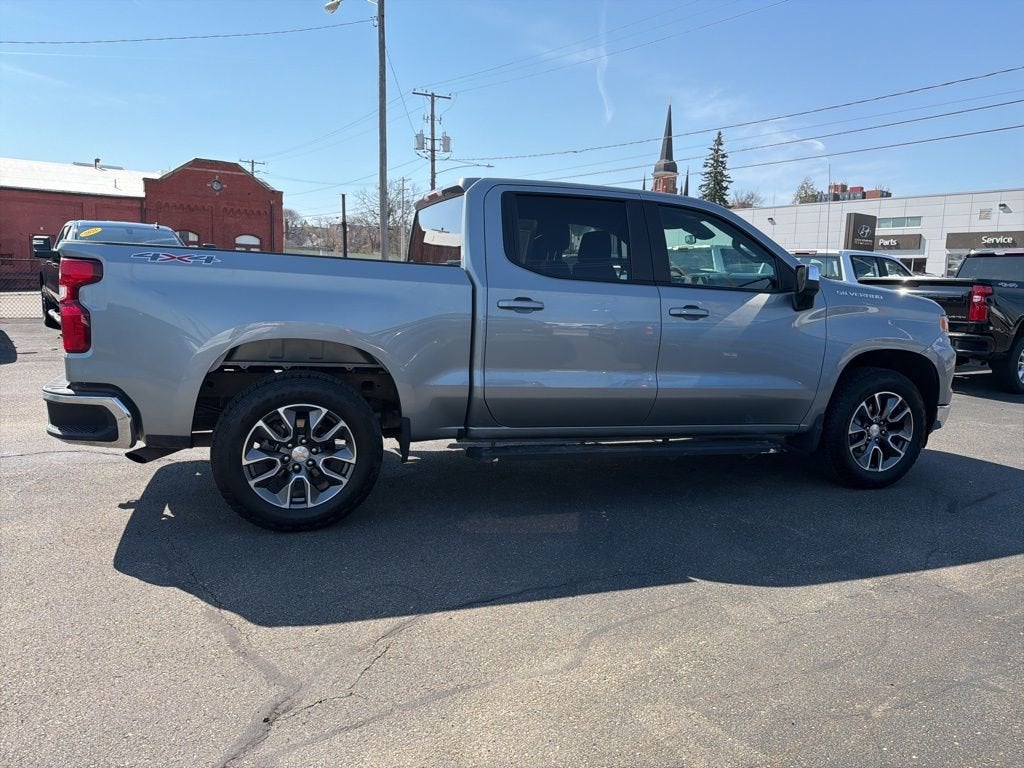 2025 Chevrolet Silverado 1500 LT (2FL)