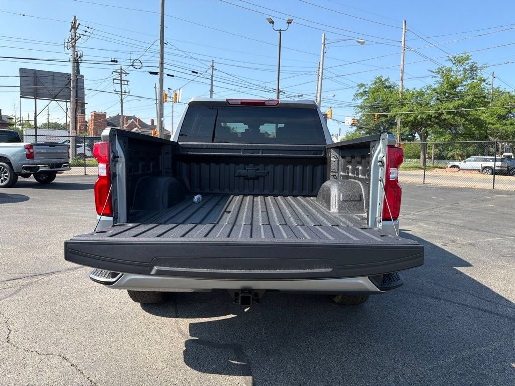 2026 Chevrolet Silverado 1500 RST - Photo 16