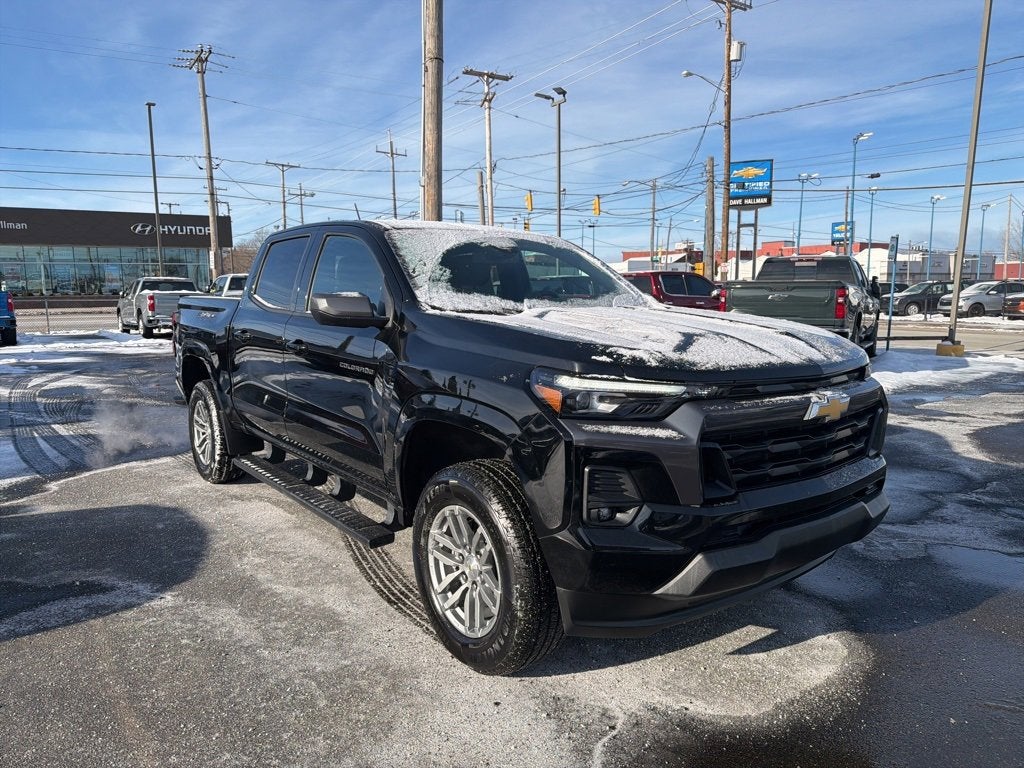 2024 Chevrolet Colorado LT