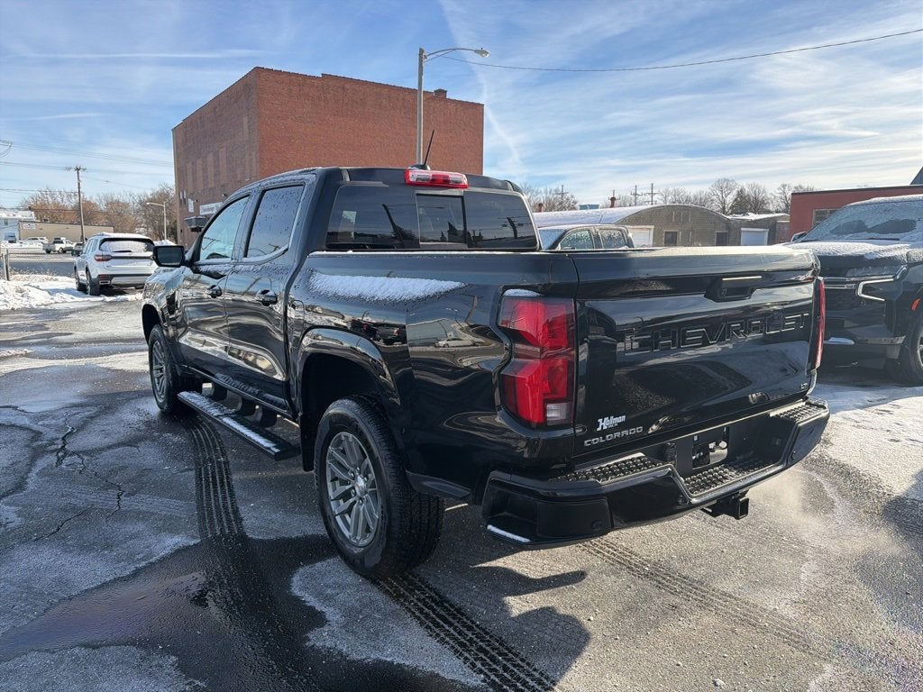 2024 Chevrolet Colorado LT