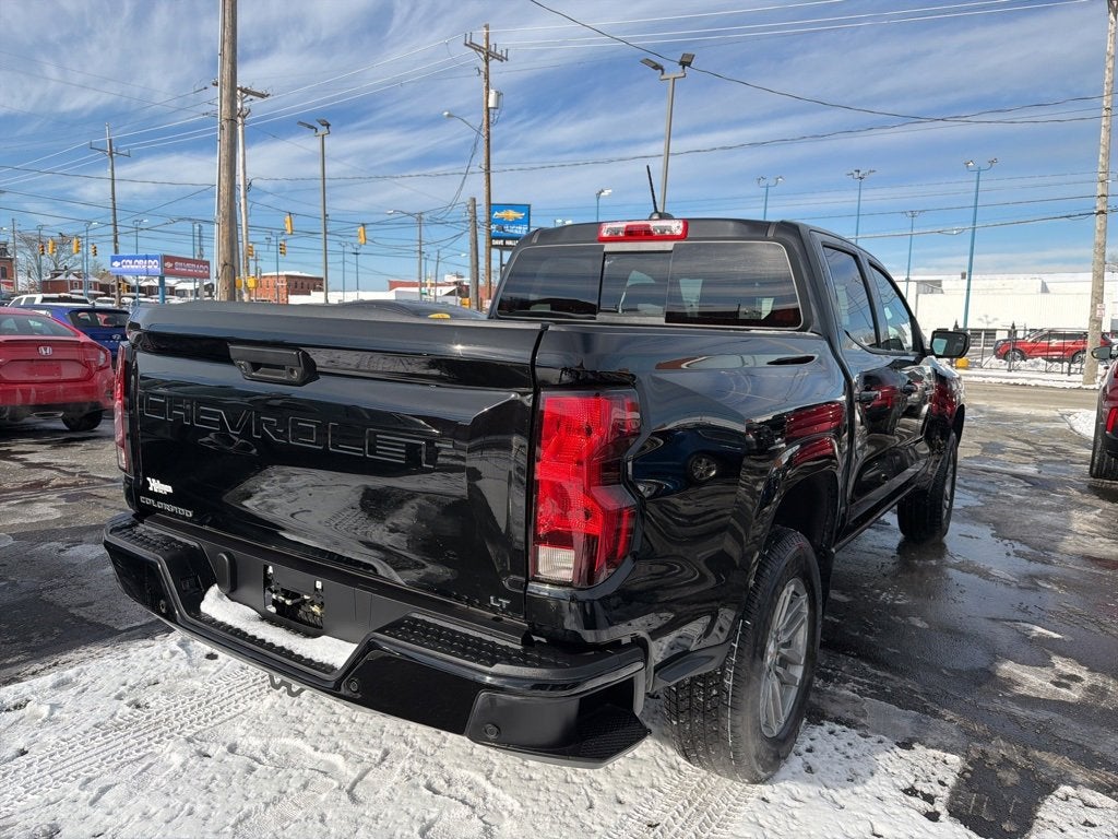 2024 Chevrolet Colorado LT