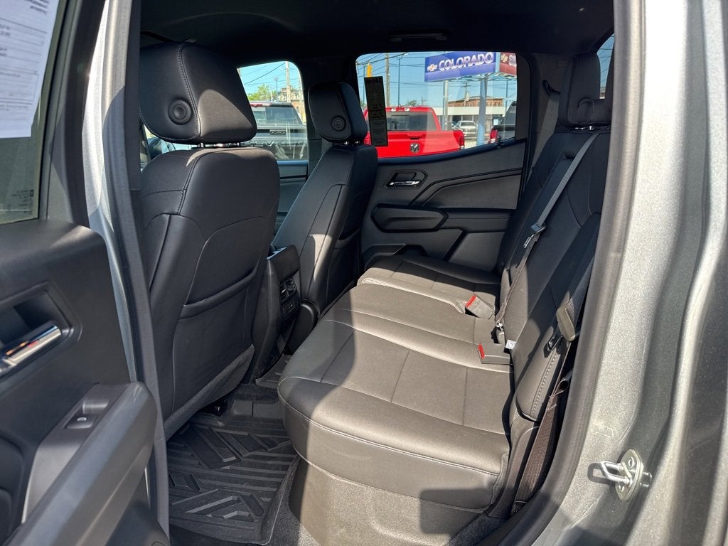 2023 Chevrolet Colorado LT