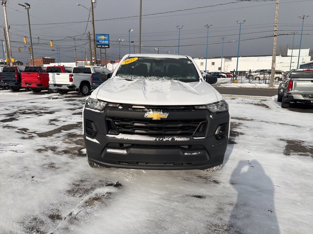 2025 Chevrolet Colorado WT/LT