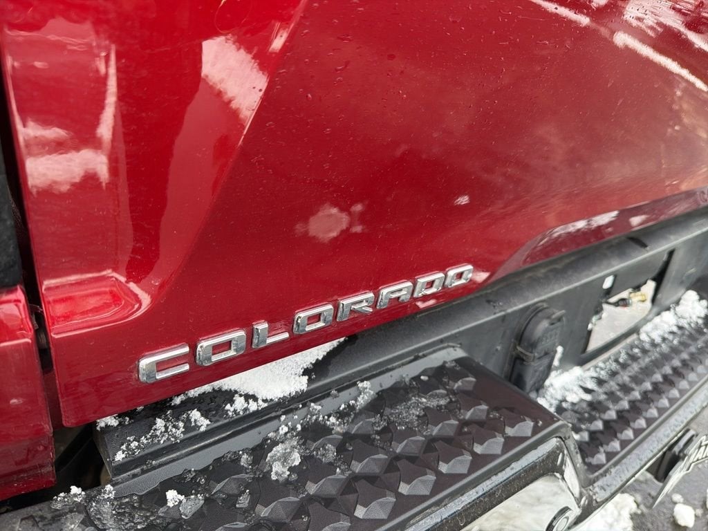 2024 Chevrolet Colorado WT