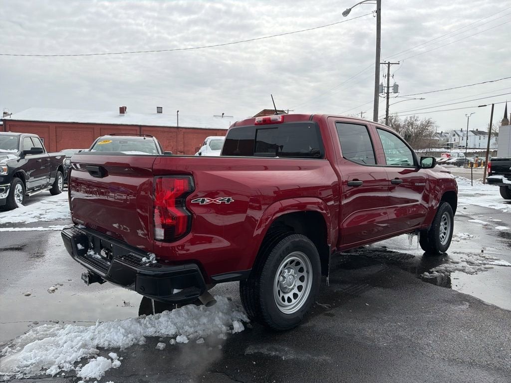 2024 Chevrolet Colorado WT