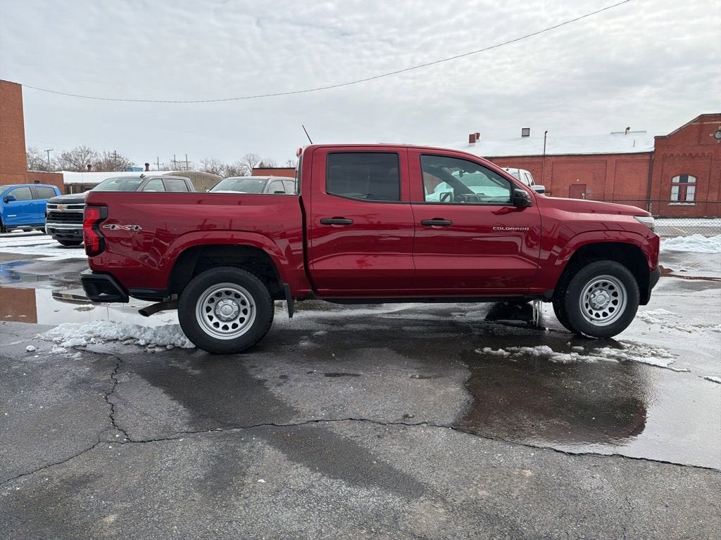 2024 Chevrolet Colorado WT