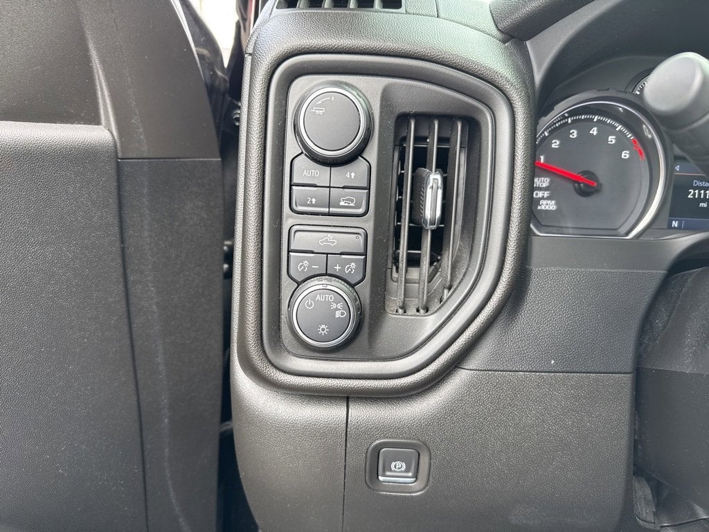 2022 Chevrolet Silverado 1500 LTD Custom