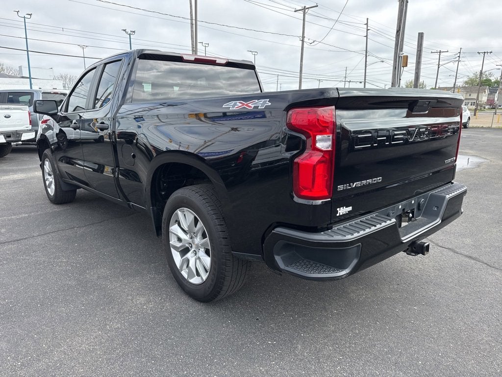 2022 Chevrolet Silverado 1500 LTD Custom