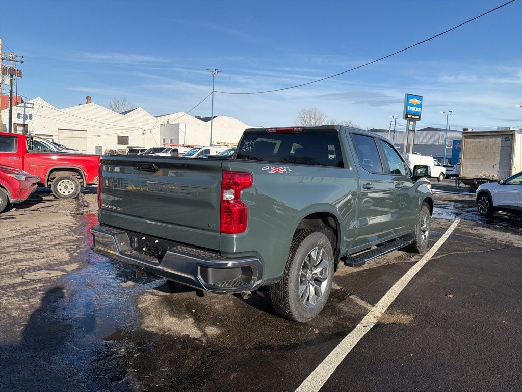 2026 Chevrolet Silverado 1500 LT