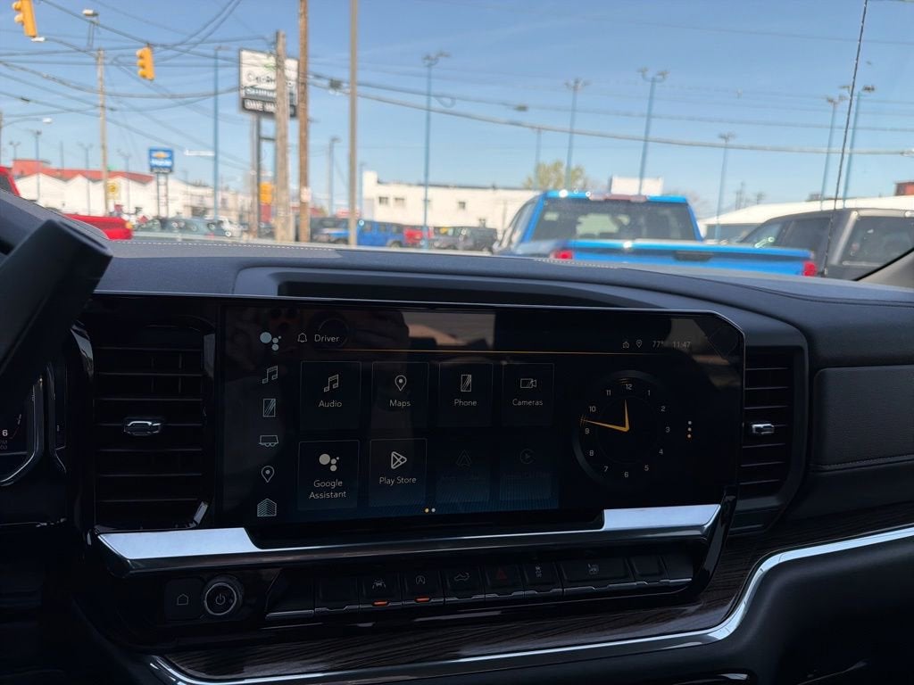 2025 Chevrolet Silverado 1500 LT