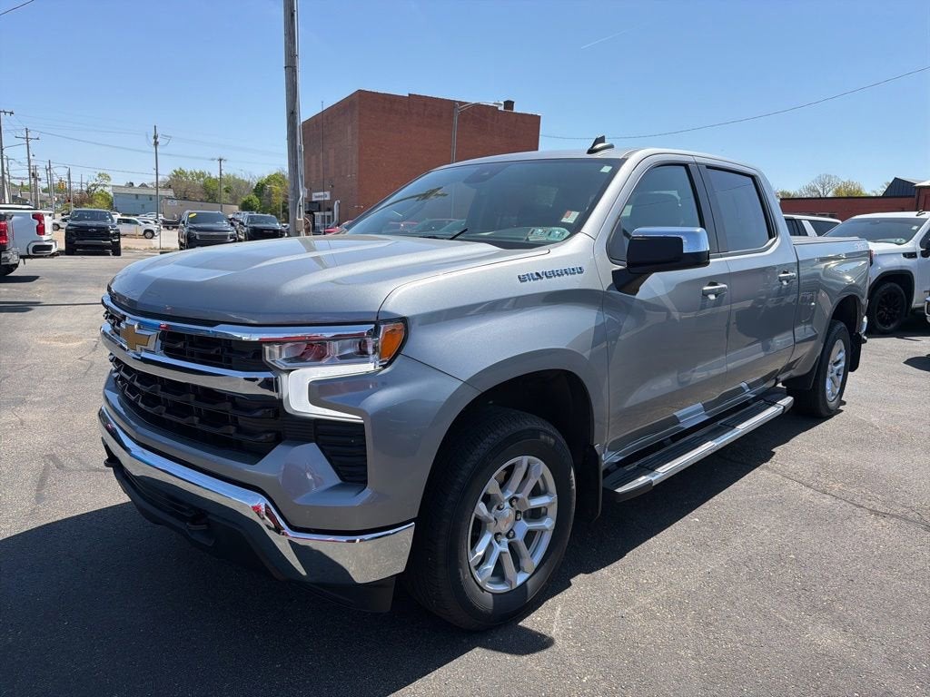 2025 Chevrolet Silverado 1500 LT