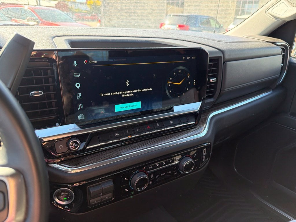 2025 Chevrolet Silverado 1500 LT
