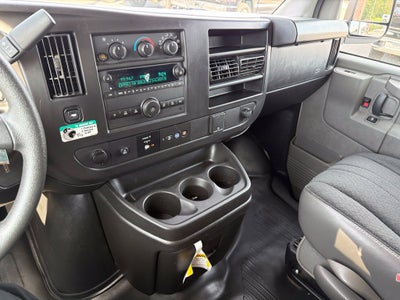 2025 Chevrolet Express Cargo WT