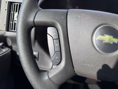 2025 Chevrolet Express Cargo WT