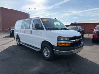2025 Chevrolet Express Cargo WT