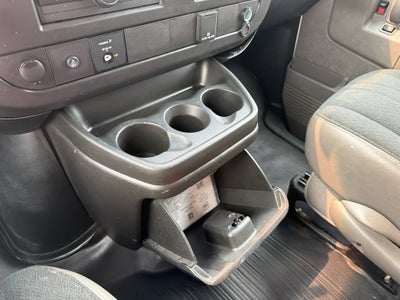 2025 Chevrolet Express Cargo WT