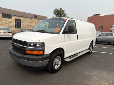2025 Chevrolet Express Cargo WT
