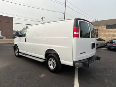 2025 Chevrolet Express Cargo WT