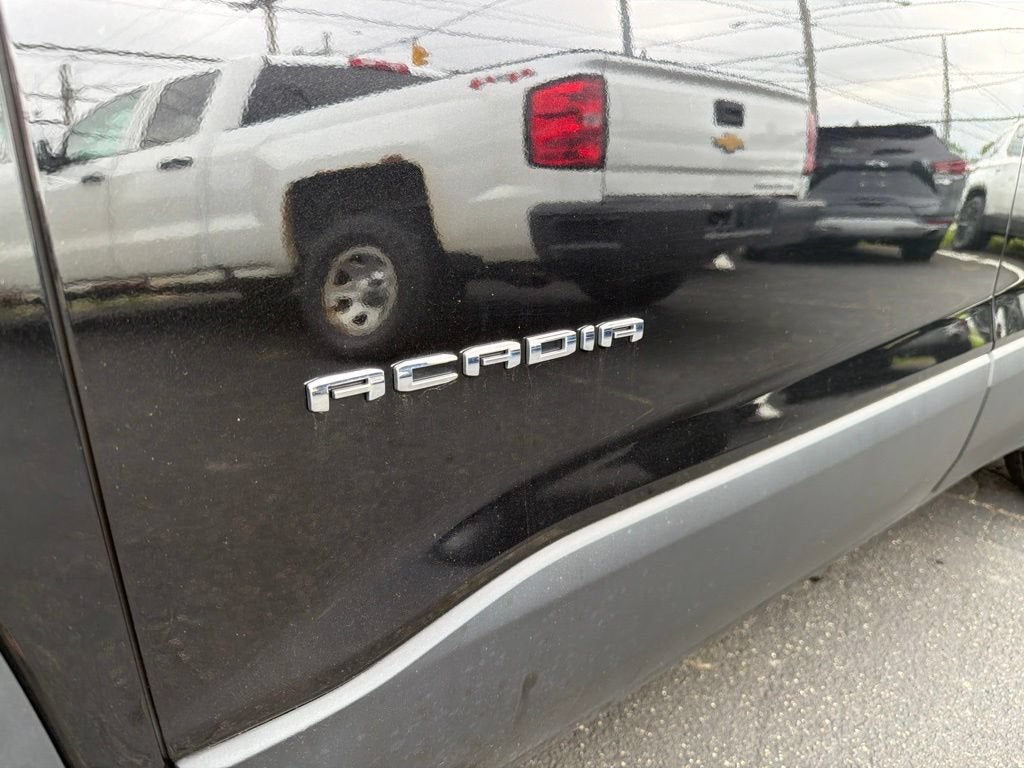 2020 GMC Acadia SLE