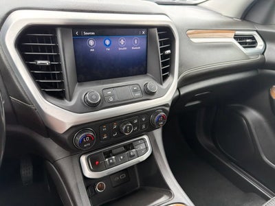 2020 GMC Acadia SLE