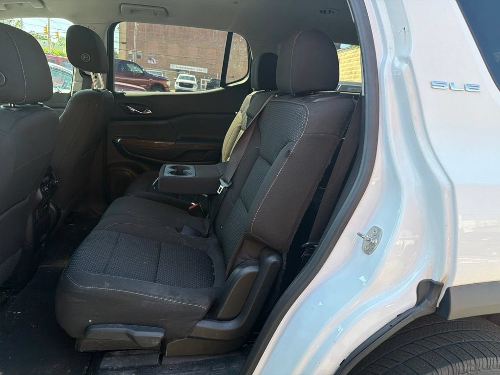 2020 GMC Acadia SLE